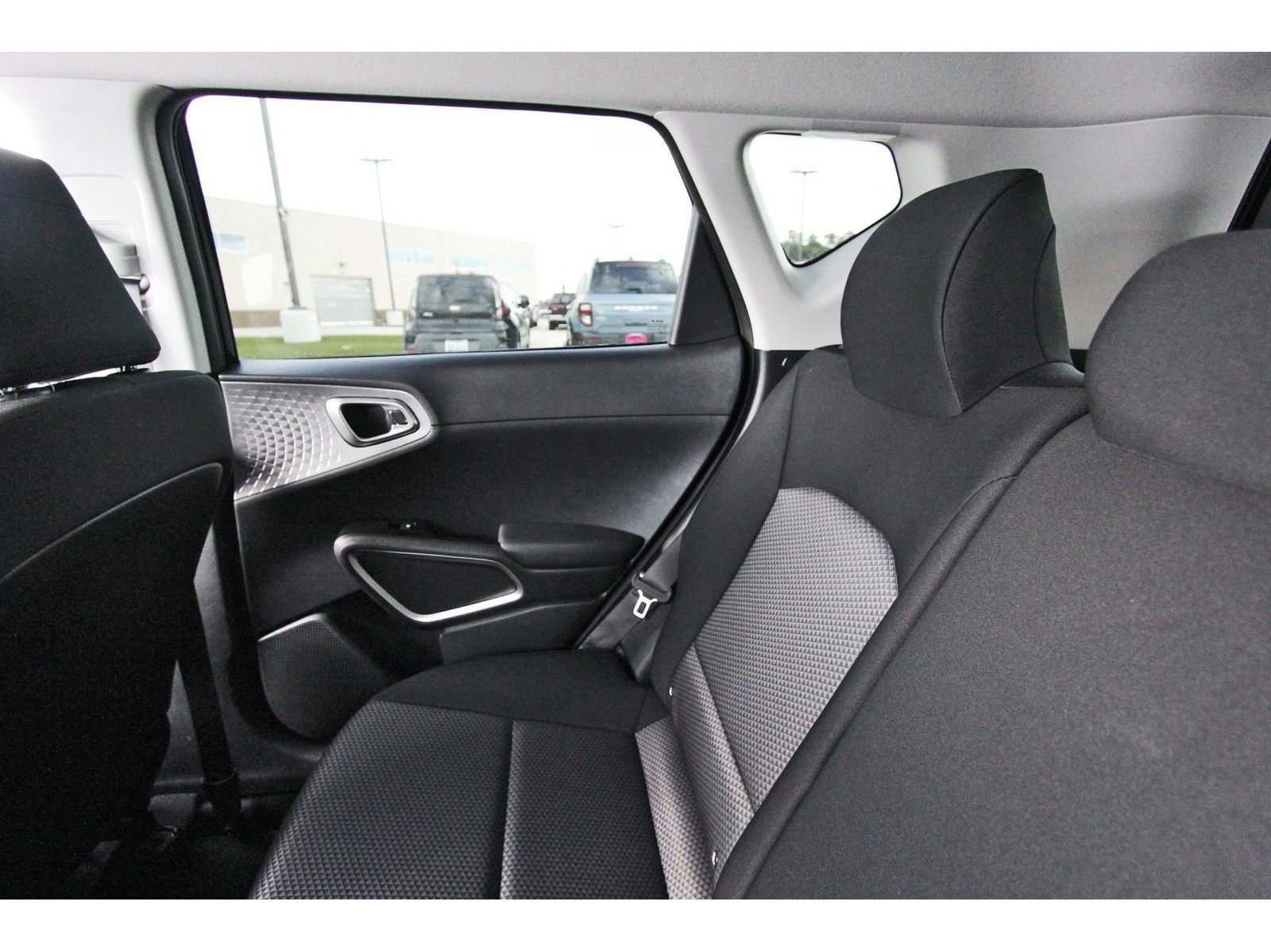 Used 2025 Kia Soul S FWD image 13