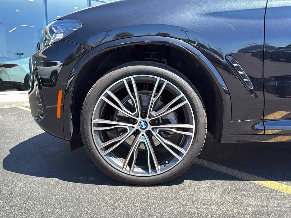 Used 2024 BMW X3 xDrive30i w/ M Sport Package AWD/4WD image 9