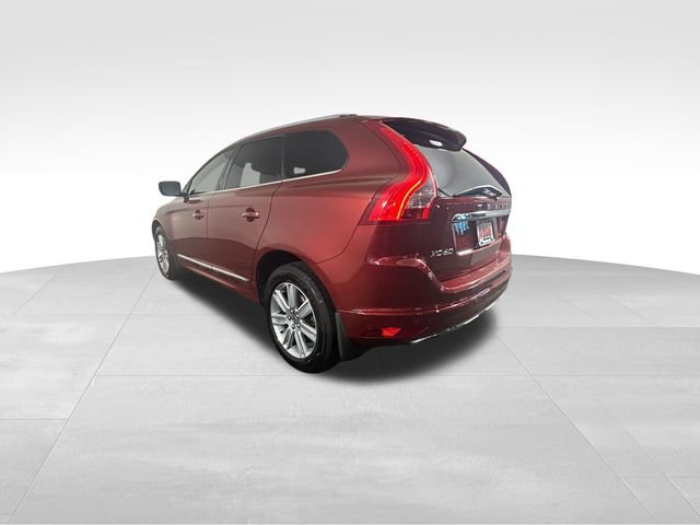 Used 2016 Volvo XC60 T6 w/ Proximity Package AWD/4WD image 3
