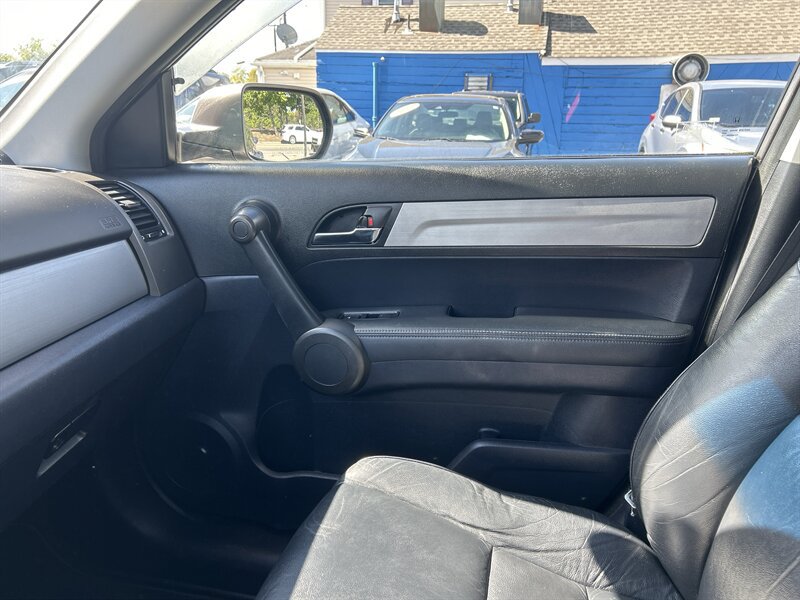 Used 2011 Honda CR-V EX-L image 13