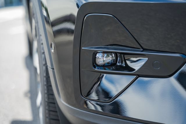 New 2026 Volvo XC40 B5 Plus w/ Protection Package Premier AWD/4WD image 15