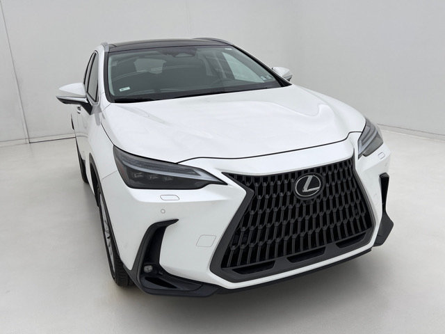 Certified 2025 Lexus NX 350 AWD w/ Luxury Package image 3