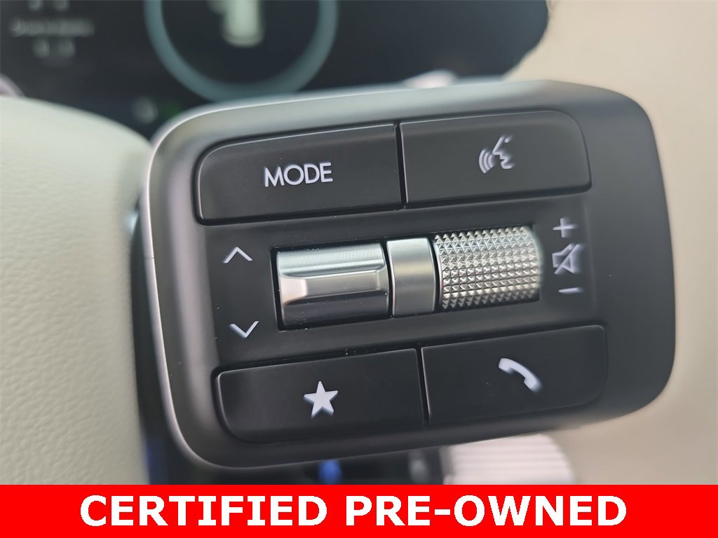 Used 2025 Hyundai Santa Fe Calligraphy image 19
