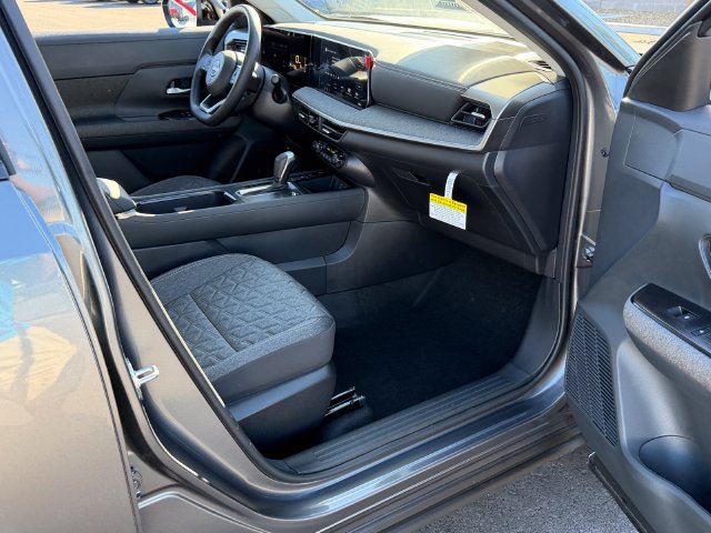 New 2027 Nissan Kicks SV w/ Cold Weather Package FWD image 26