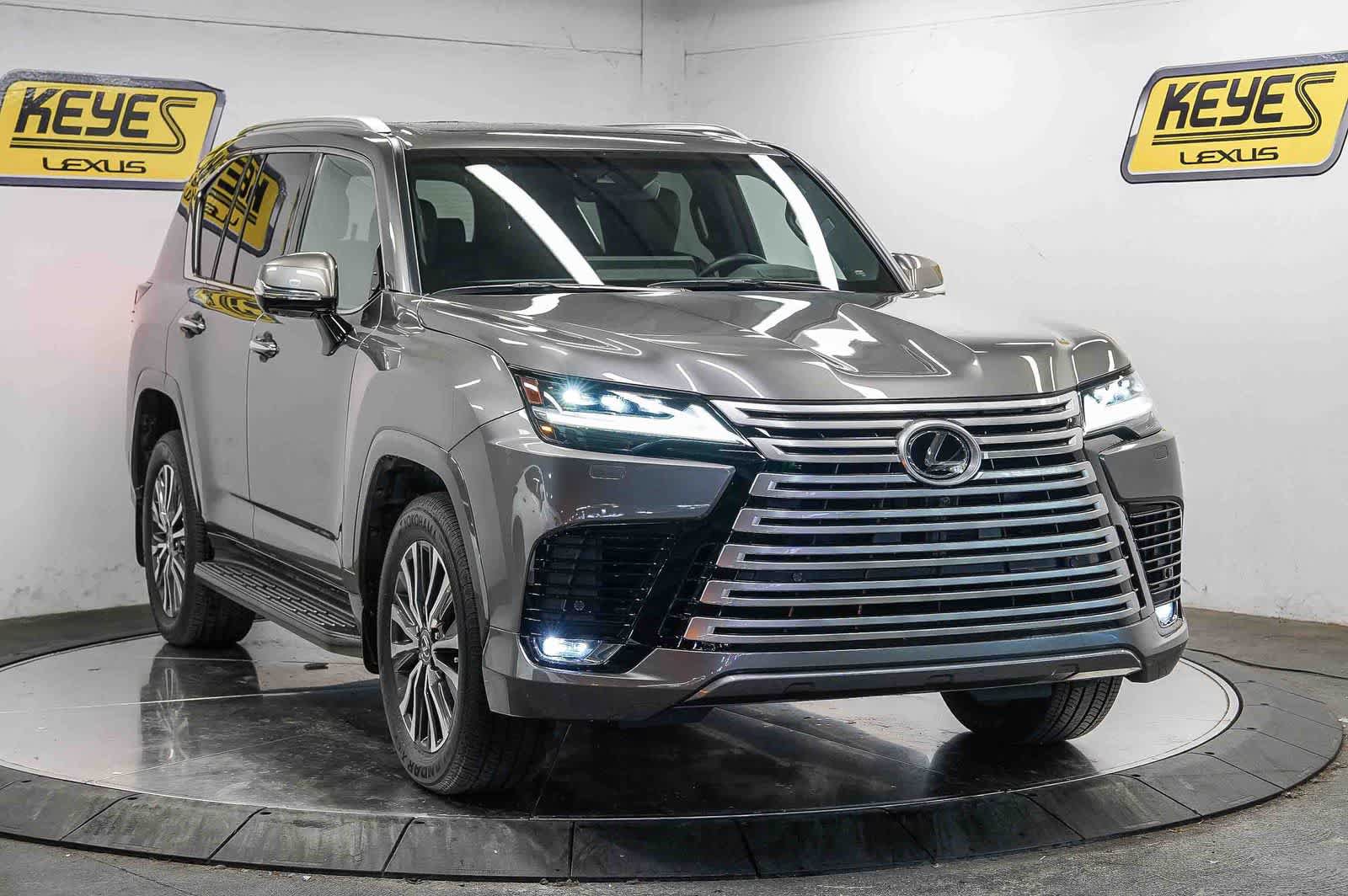 Used 2024 Lexus LX 600 4WD w/ Interior Upgrade Package image 5