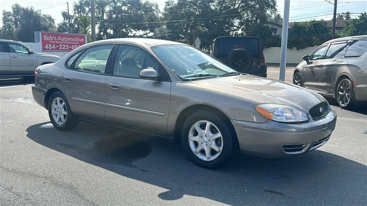 Used 2006 Ford Taurus SEL FWD image 6