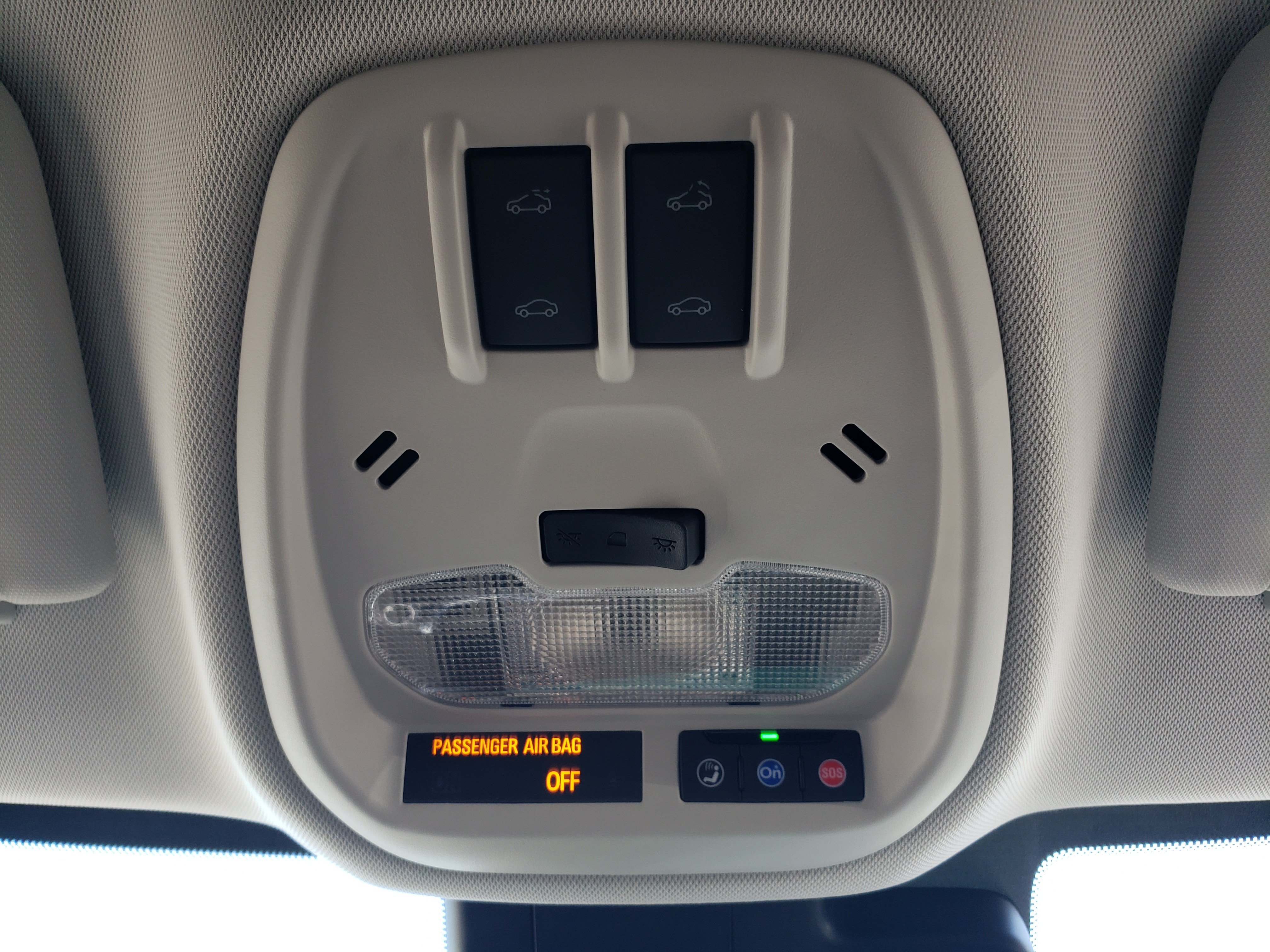 New 2026 Chevrolet Trax ACTIV w/ Sunroof Package FWD image 27