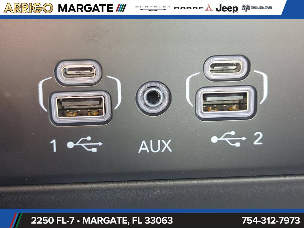 New 2026 Jeep Grand Cherokee L Laredo RWD image 22