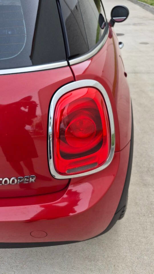 Used 2014 MINI Cooper 2-Door Hardtop image 19