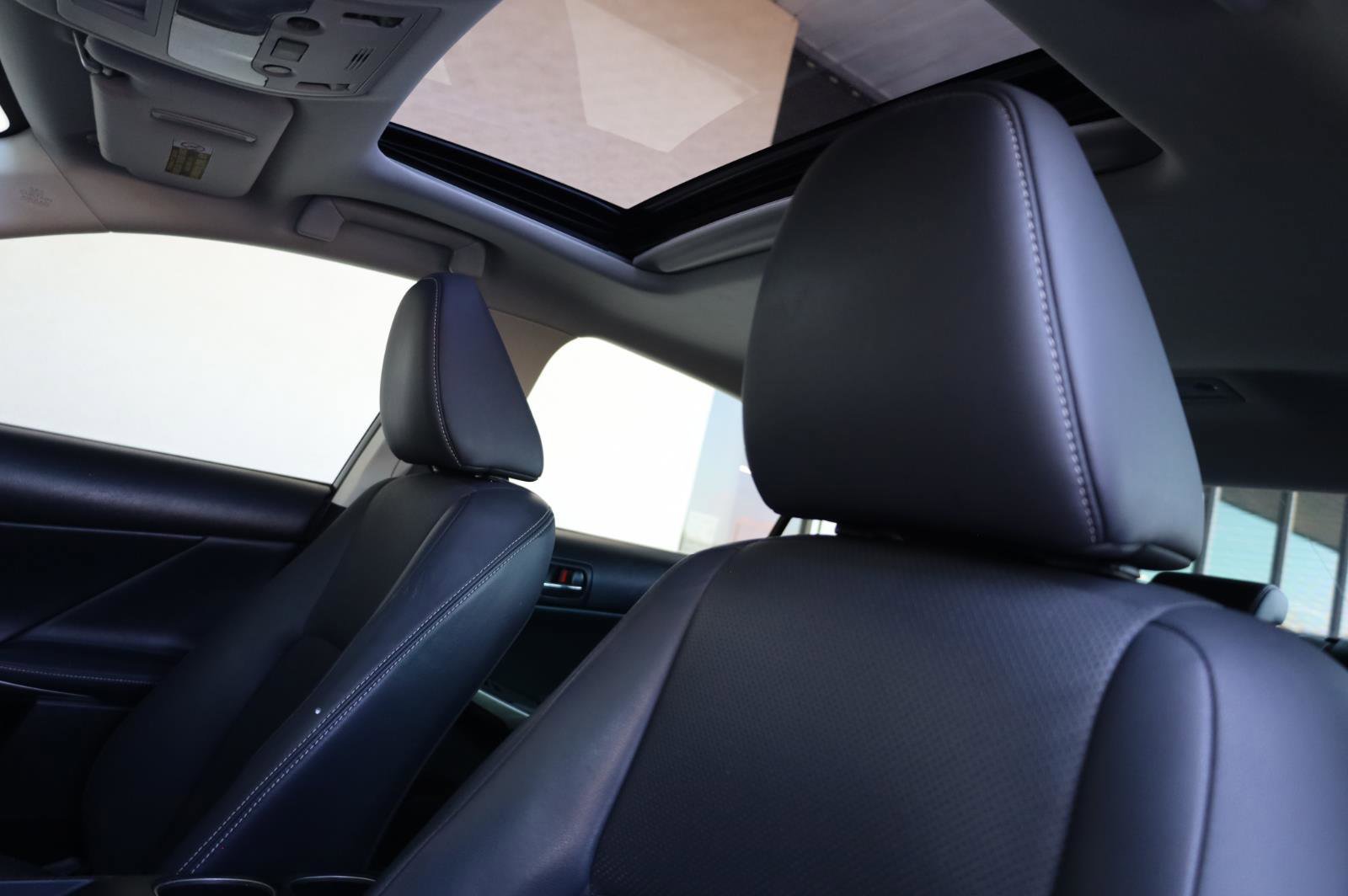 Used 2014 Lexus IS 250 RWD image 16