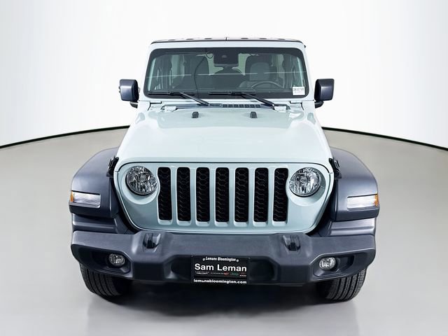 Used 2024 Jeep Wrangler Sport S image 2