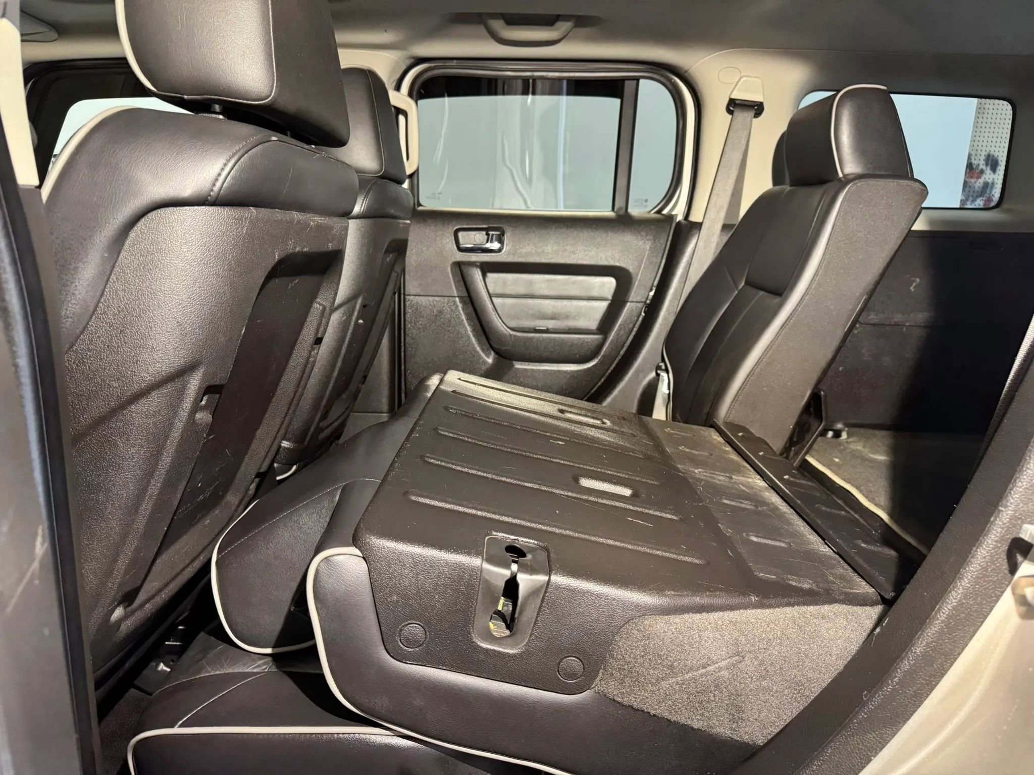 Used 2008 HUMMER H3 Luxury AWD/4WD image 28