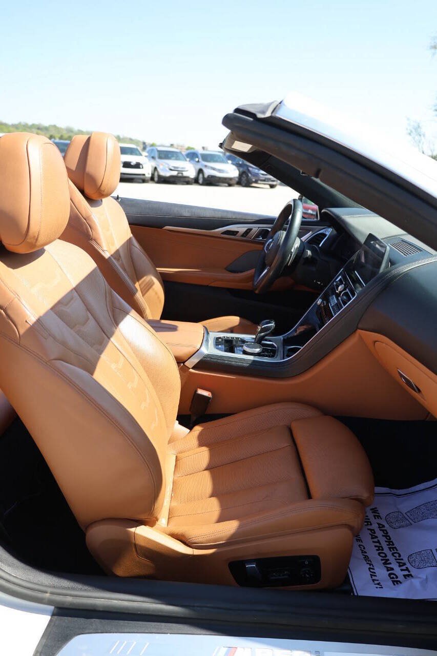 Used 2019 BMW M850i xDrive Convertible w/ Driver Assistance Package AWD/4WD image 14