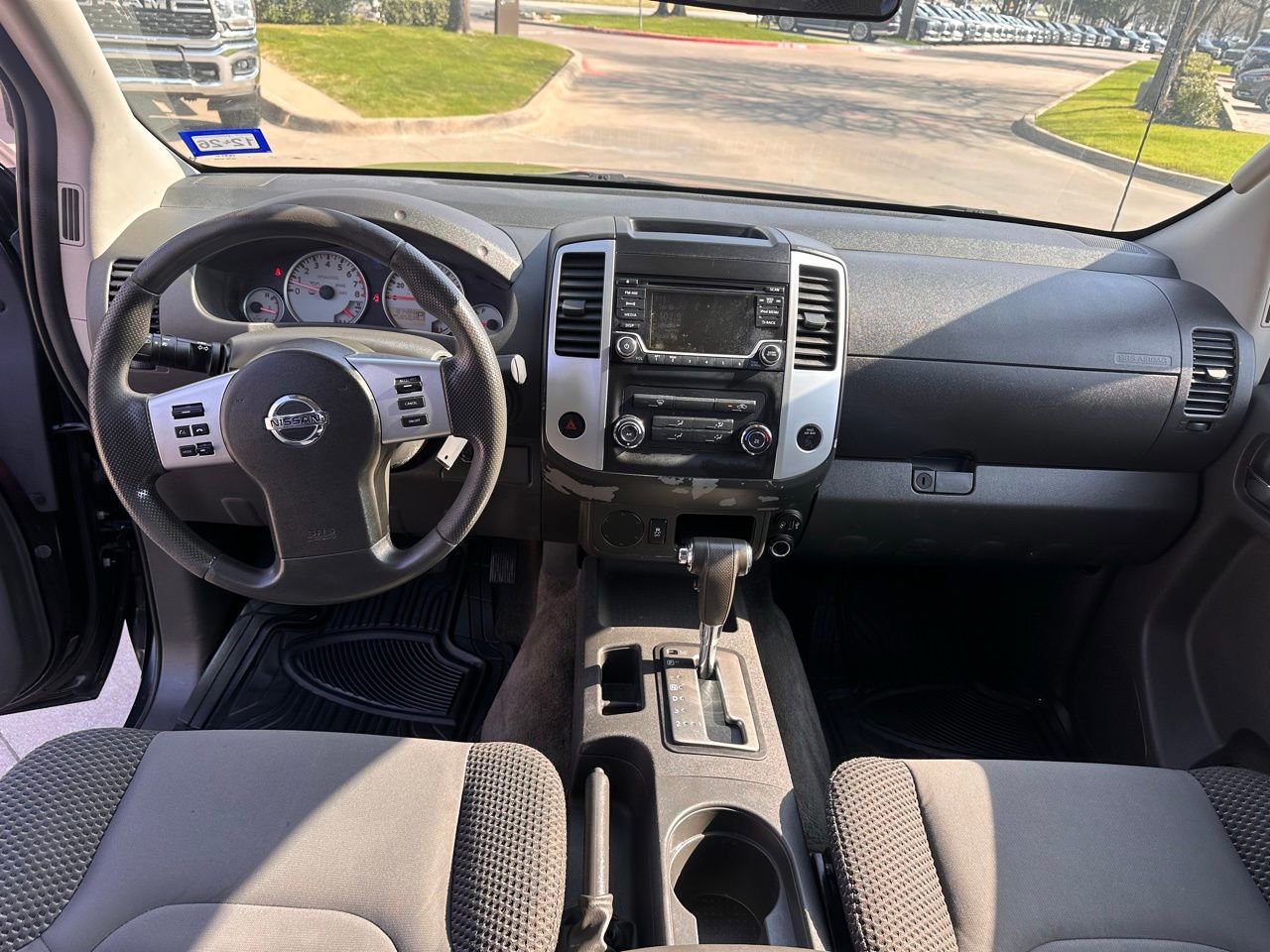 Used 2018 Nissan Frontier Desert Runner image 14