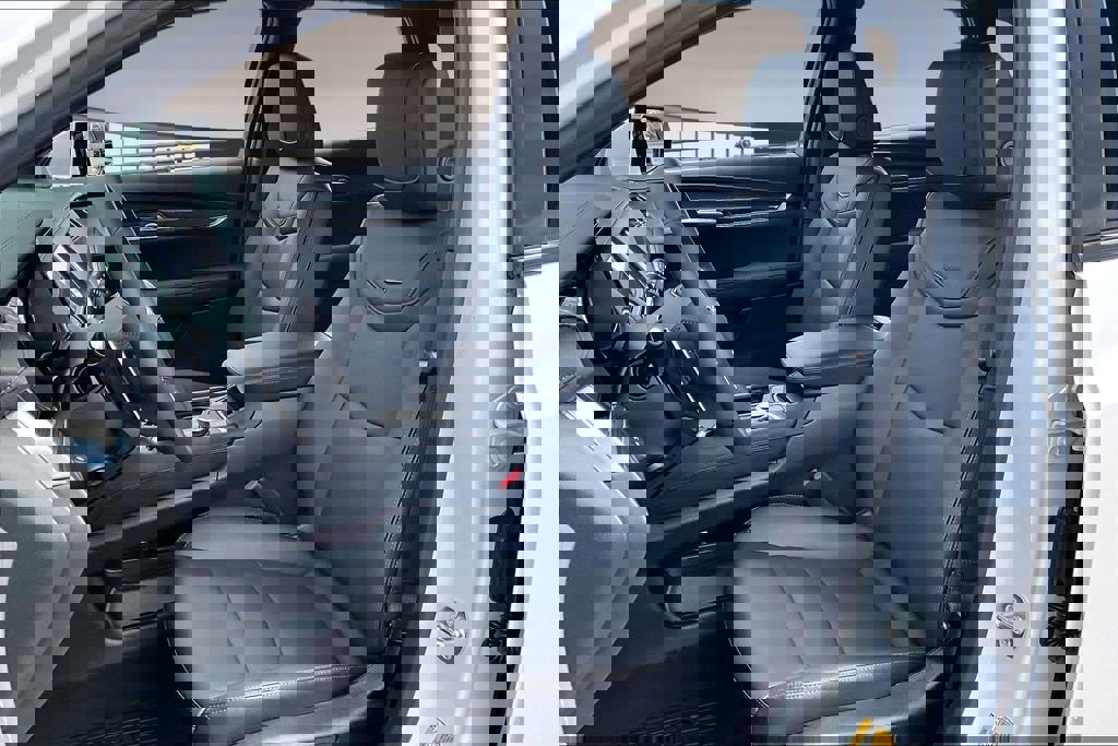 New 2026 Cadillac XT5 Sportv image 9