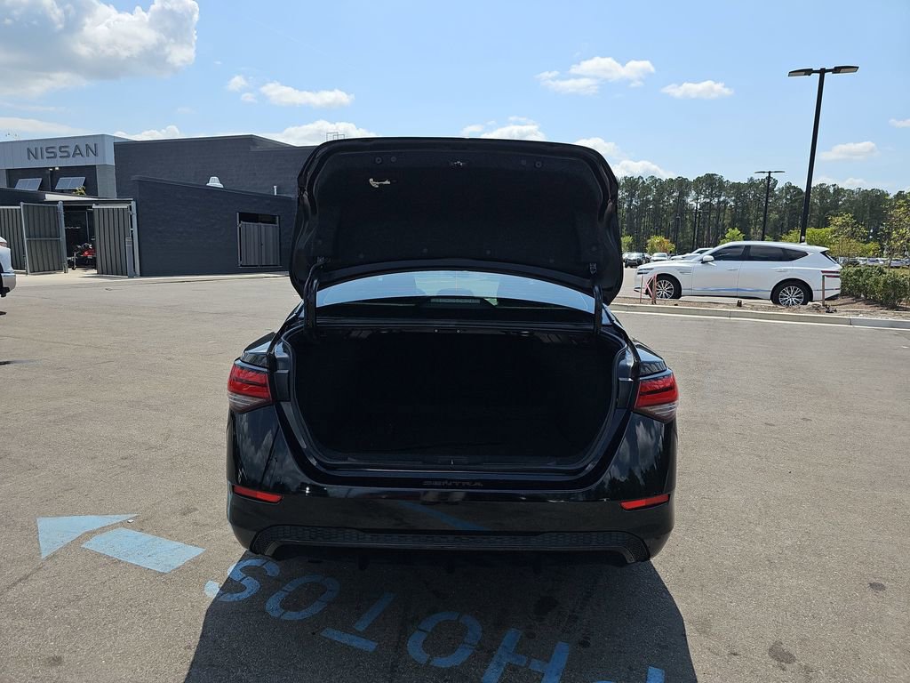 Used 2021 Nissan Sentra SV image 16