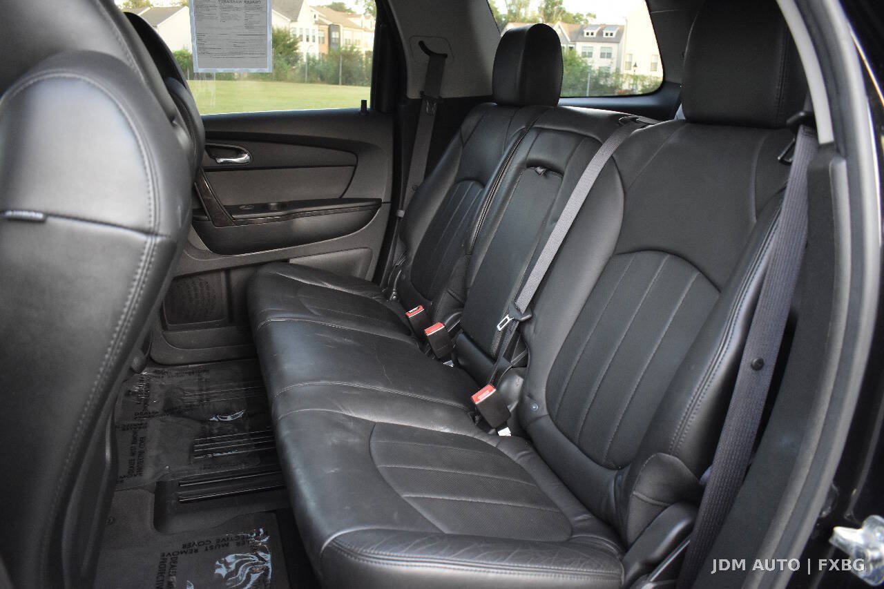 Used 2011 GMC Acadia Denali AWD/4WD image 14