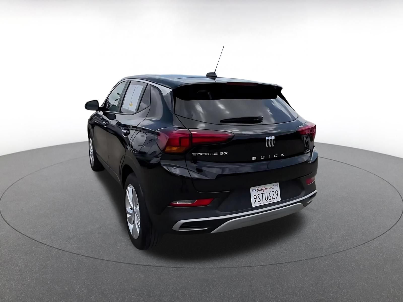 Used 2025 Buick Encore GX Preferred FWD image 10
