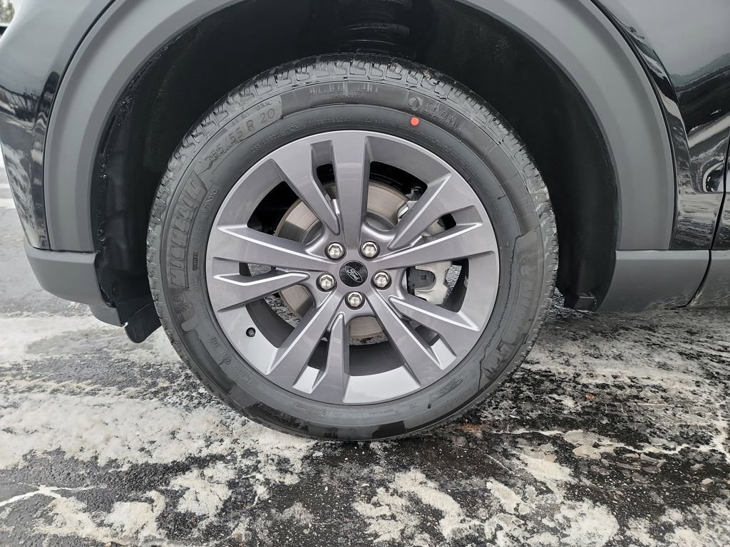 New 2026 Ford Explorer Active w/ Active Comfort Package AWD/4WD image 27