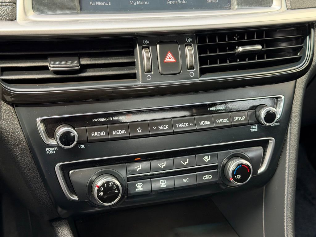 Used 2020 Kia Optima LX image 15