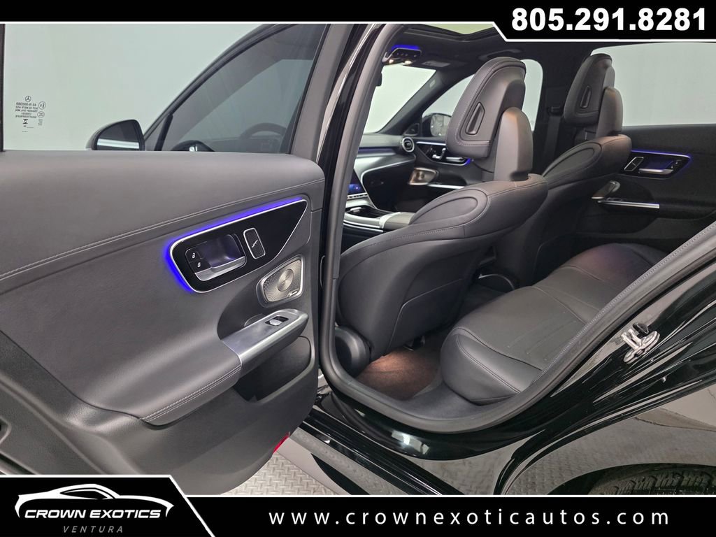 Used 2024 Mercedes-Benz C 300 Sedan w/ AMG Line w/ Night Package image 17