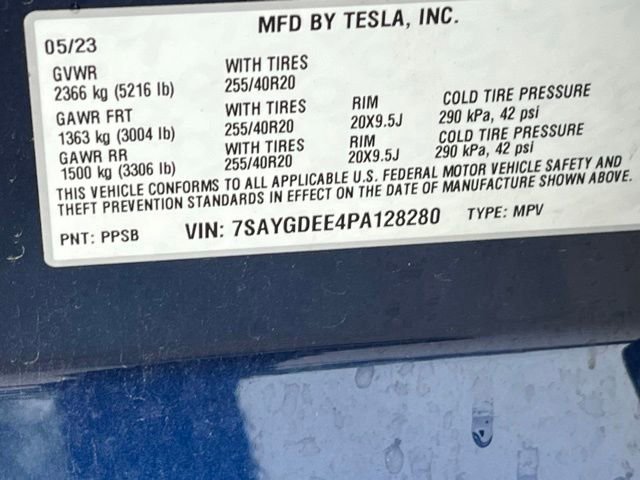Used 2023 Tesla Model Y AWD image 24