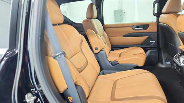 New 2026 Nissan Armada SL w/ Captain's Chari Seat Package image 28