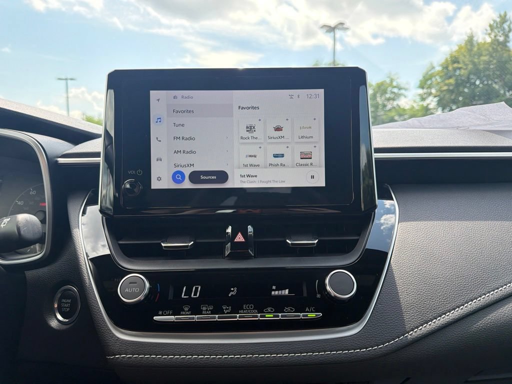 Used 2023 Toyota Corolla SE FWD image 26