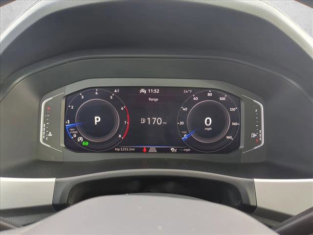 Used 2022 Volkswagen Atlas Cross Sport SE image 11