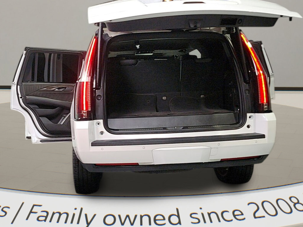 Used 2016 Cadillac Escalade Platinum image 38