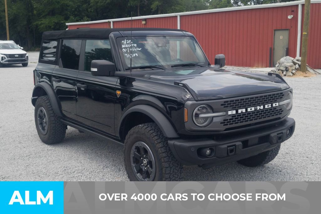 Used 2022 Ford Bronco Badlands AWD/4WD image 2