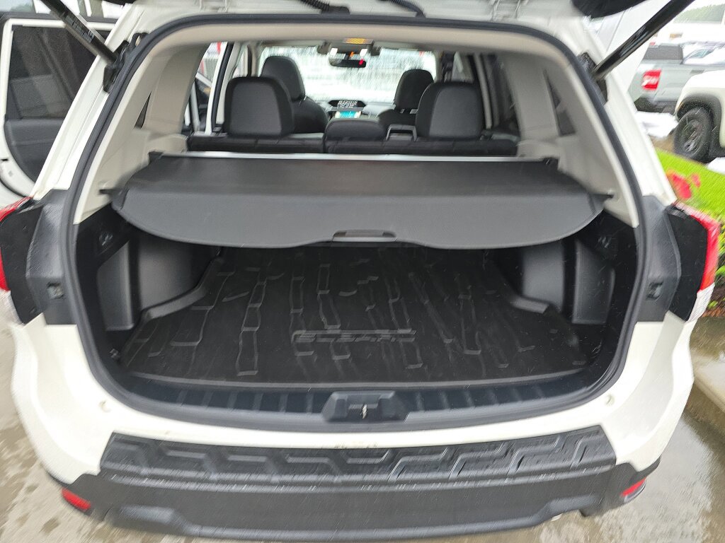 Used 2019 Subaru Forester Limited w/ Popular Package #3 AWD/4WD image 18