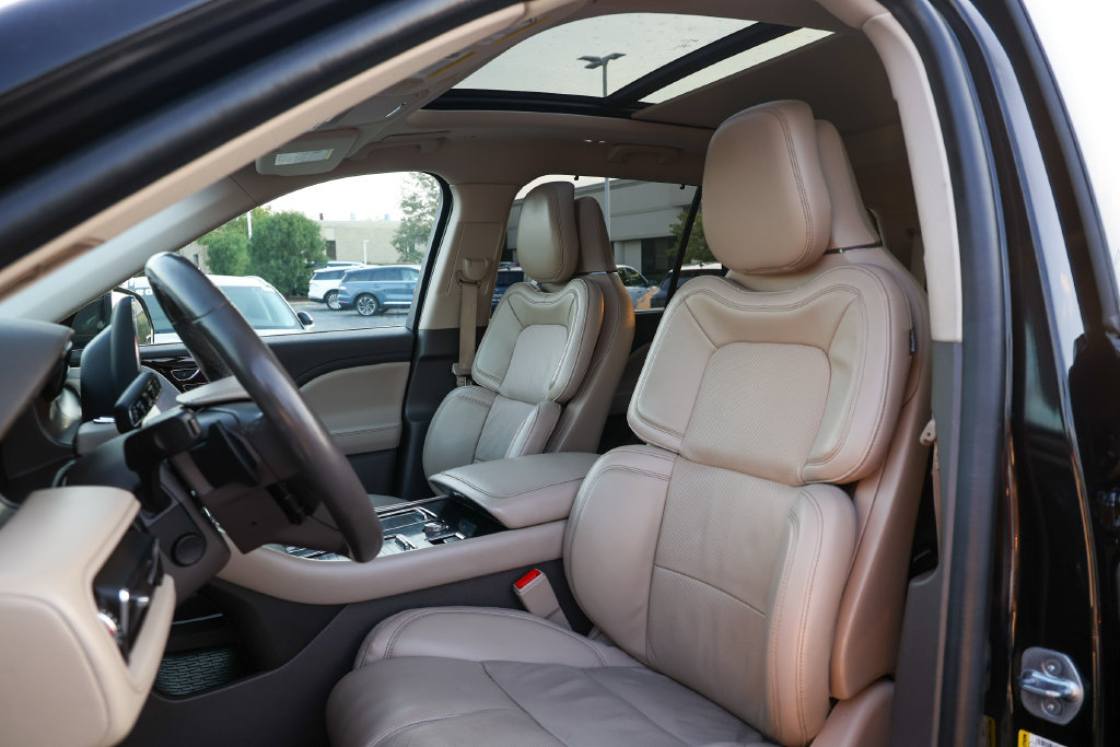 Used 2022 Lincoln Aviator Reserve w/ Equipment Group 201A AWD/4WD image 28