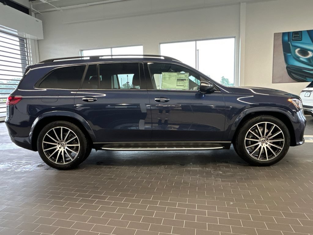 New 2026 Mercedes-Benz GLS 450 4MATIC image 9