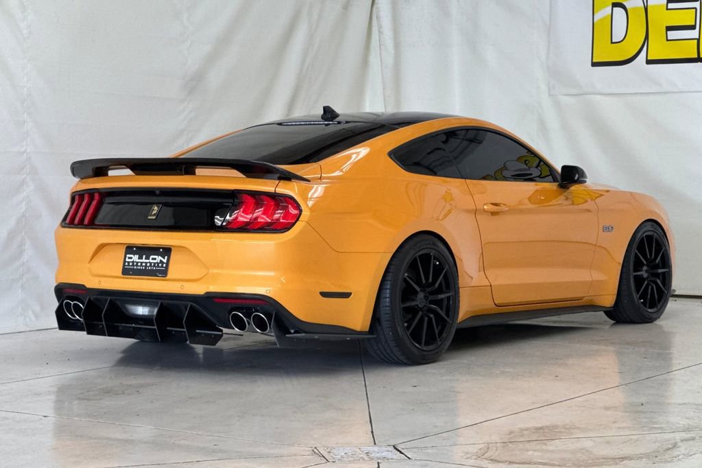Used 2022 Ford Mustang GT Premium RWD image 4