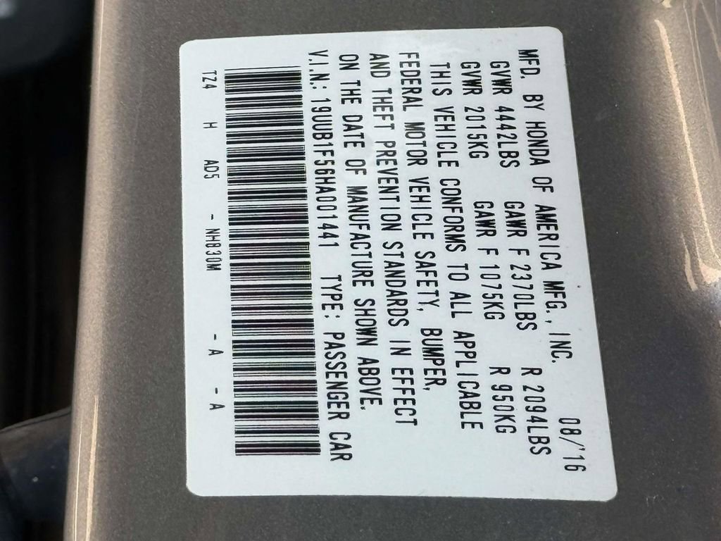 Used 2017 Acura TLX w/ Technology Package FWD image 30