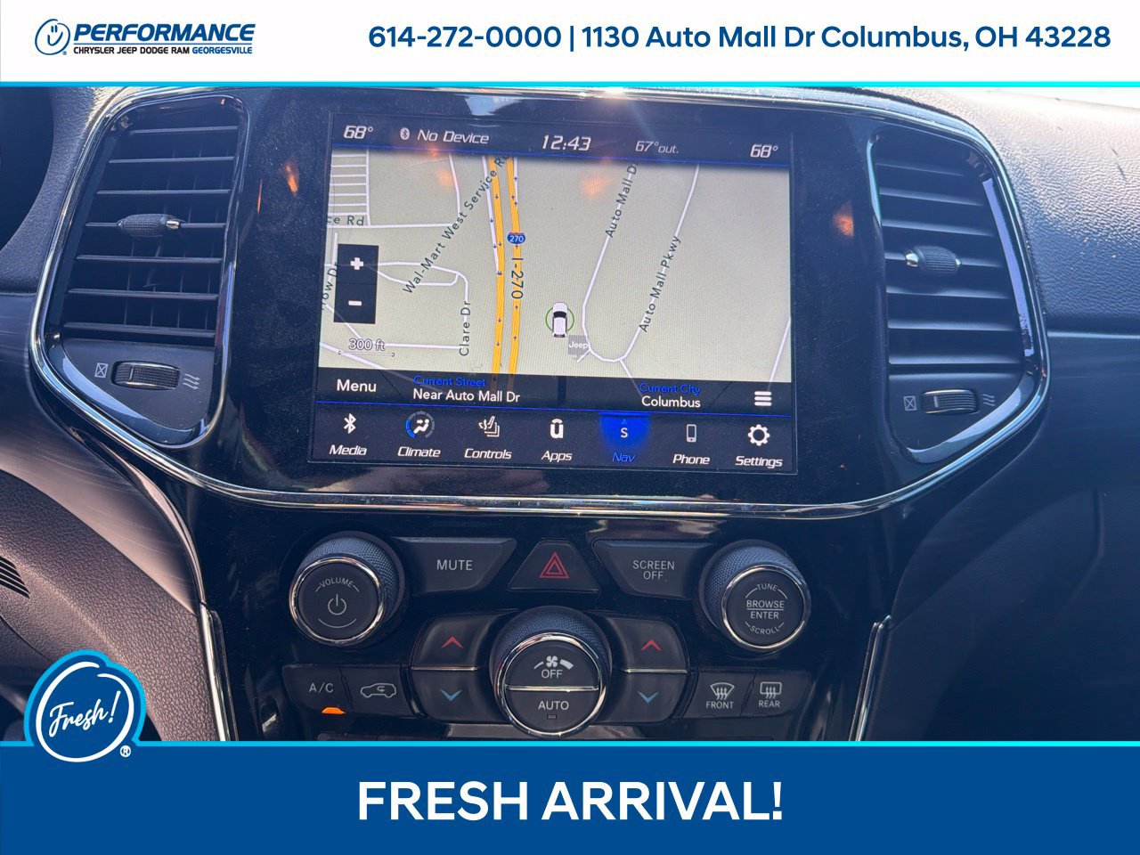 Used 2020 Jeep Grand Cherokee Altitude AWD/4WD image 17