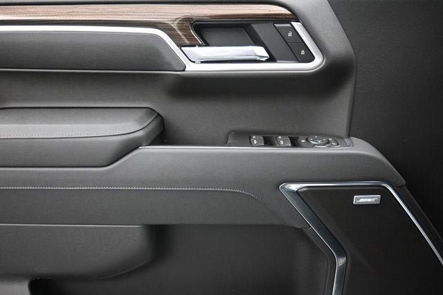 New 2026 Chevrolet Silverado 1500 RST w/ Redline Edition AWD/4WD image 24