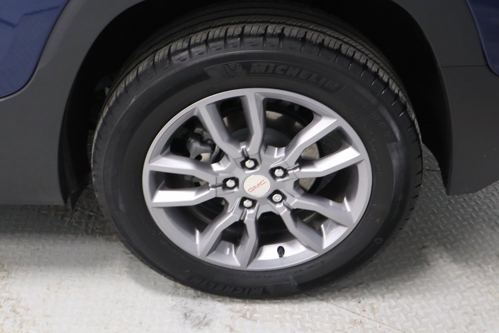 Used 2022 GMC Terrain SLT image 18