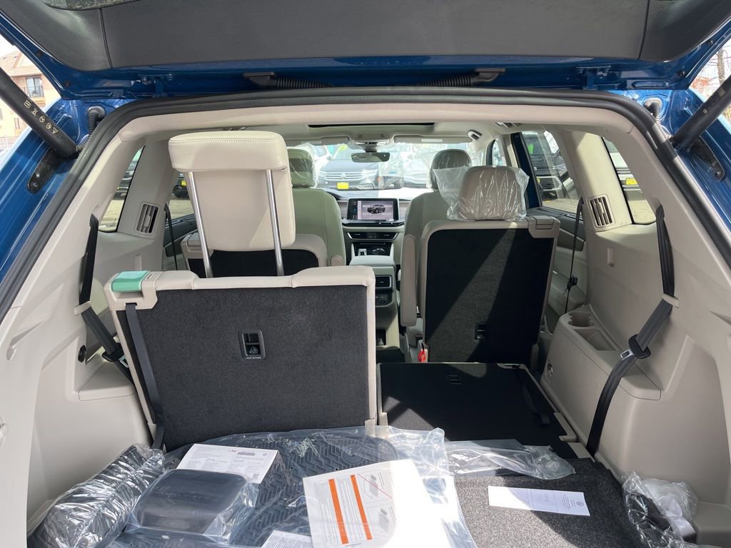 New 2026 Volkswagen Atlas SEL AWD/4WD image 10