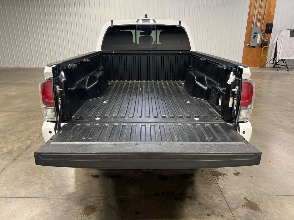Used 2023 Toyota Tacoma TRD Off-Road w/ TRD Premium Off Road Package AWD/4WD image 11