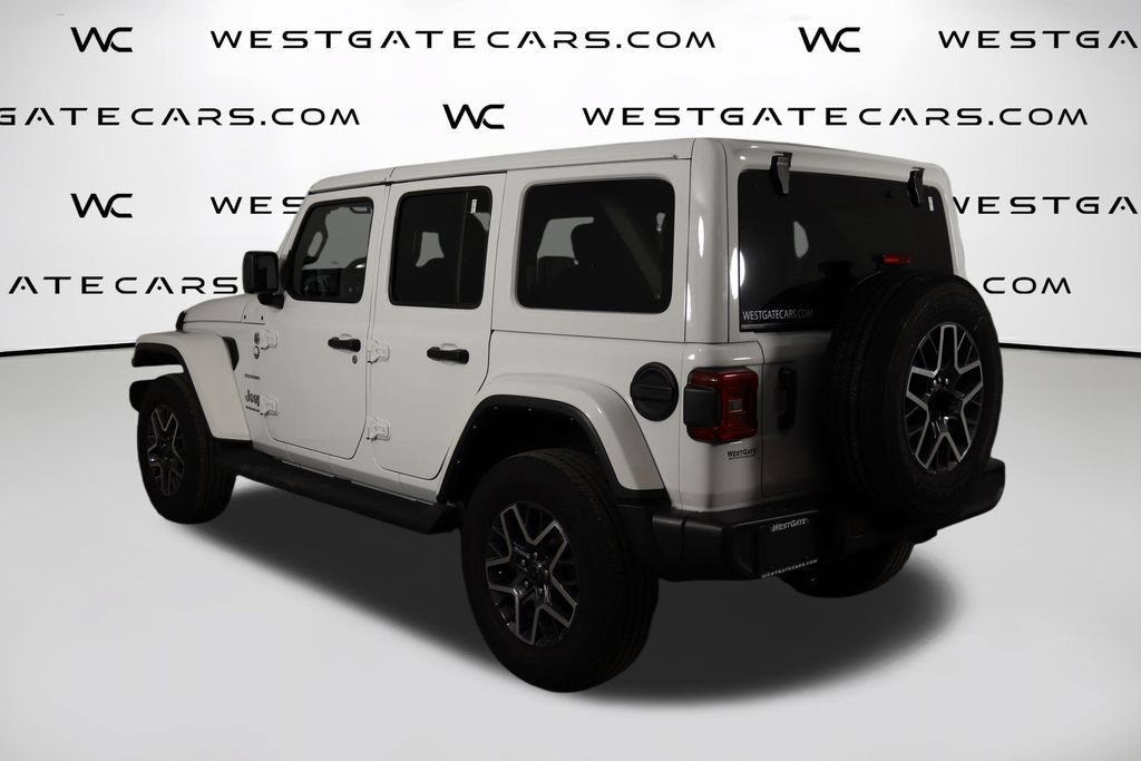 Used 2024 Jeep Wrangler Unlimited Sahara AWD/4WD image 43