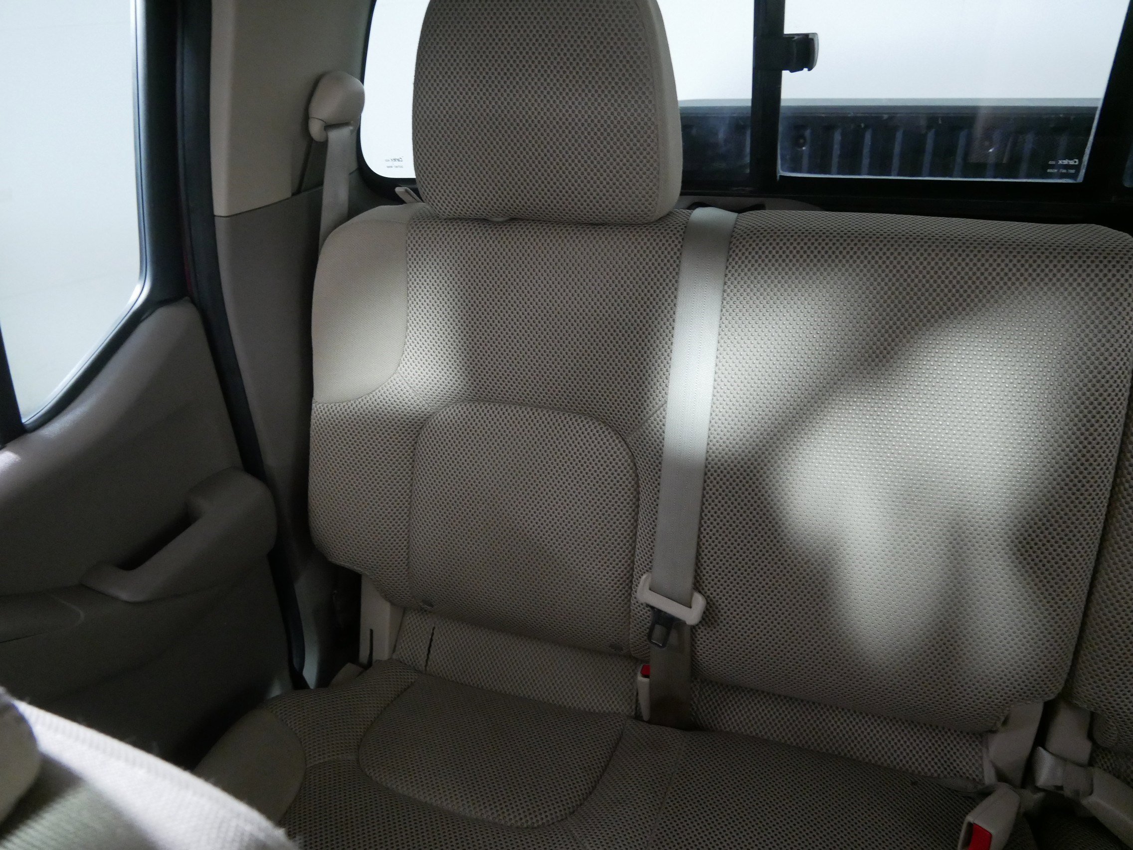 Used 2016 Nissan Frontier SV w/ SV Value Truck Package image 12