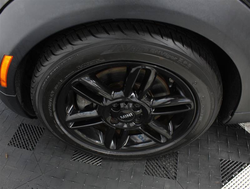 Used 2014 MINI Cooper Clubman S FWD image 19
