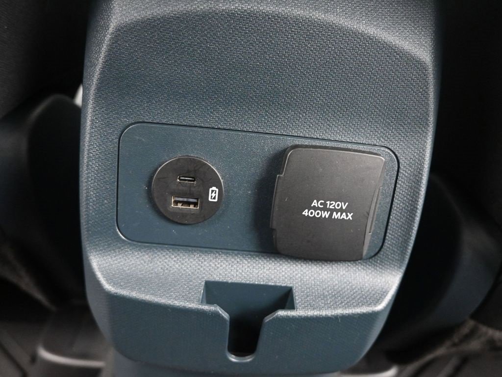 Used 2023 Ford Maverick XLT w/ Equipment Group 300A Standard image 16