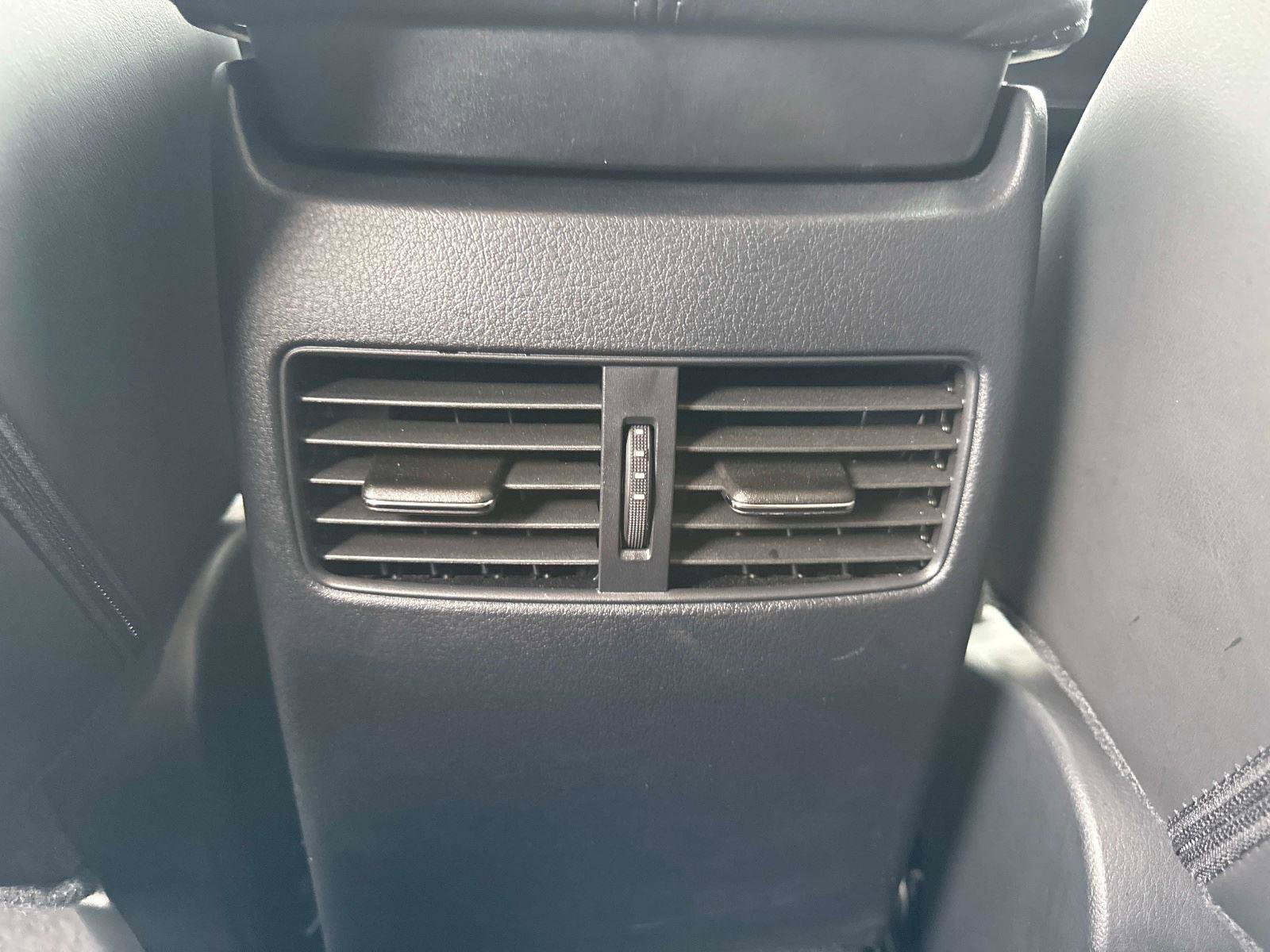 Certified 2025 MAZDA CX-30 AWD 2.5 S w/ Preferred Package image 16