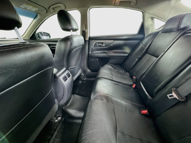 Used 2017 Nissan Altima 2.5 SL FWD image 21