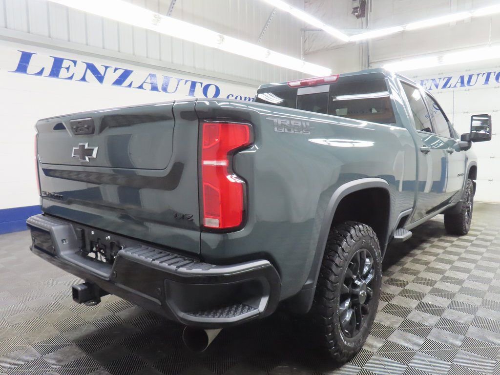 Used 2025 Chevrolet Silverado 2500 LTZ w/ Trail Boss Package image 4