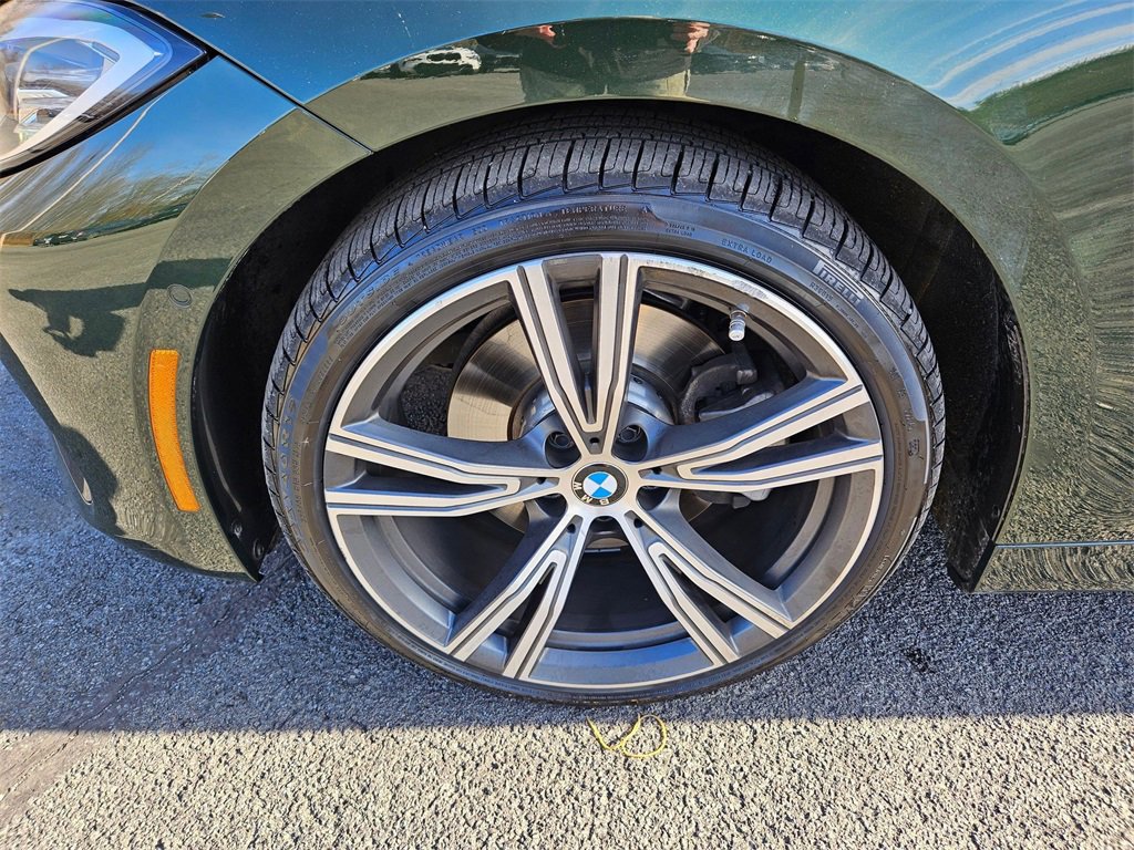 Used 2021 BMW 430i xDrive Coupe w/ Premium Package image 25