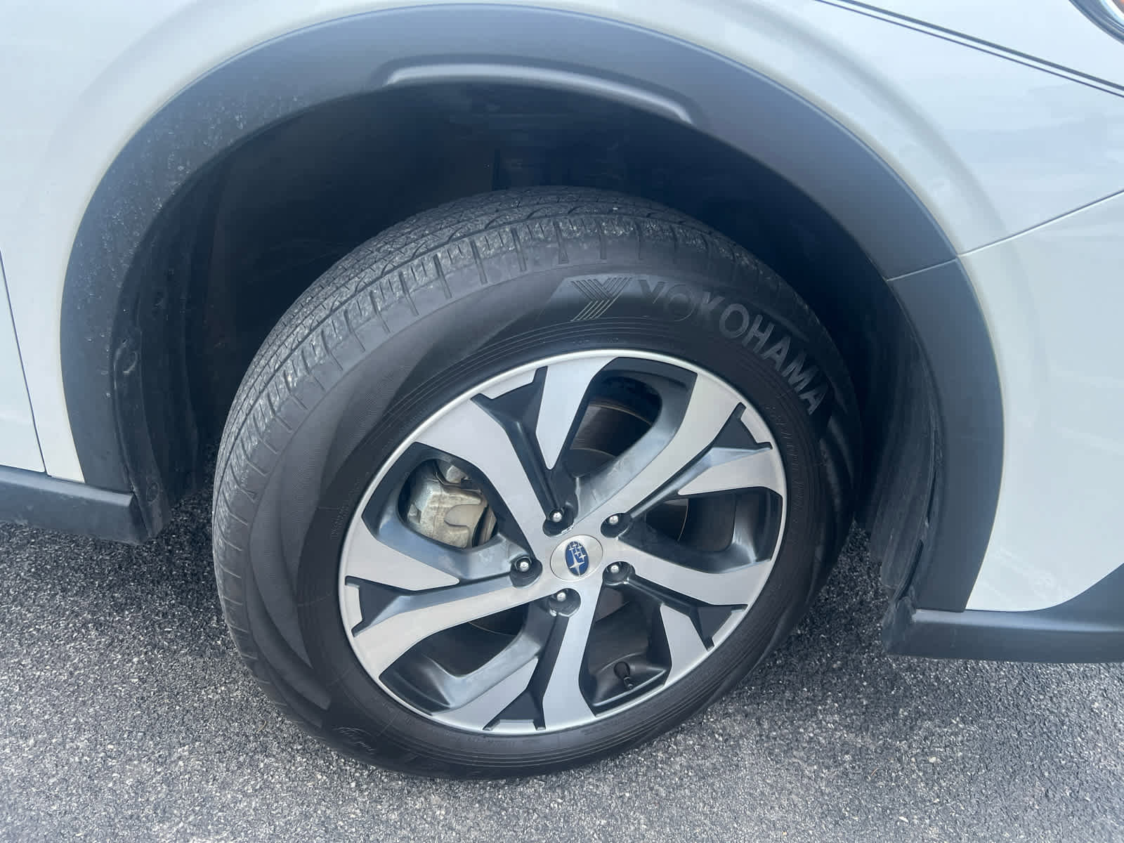 Used 2022 Subaru Outback Limited AWD/4WD image 3